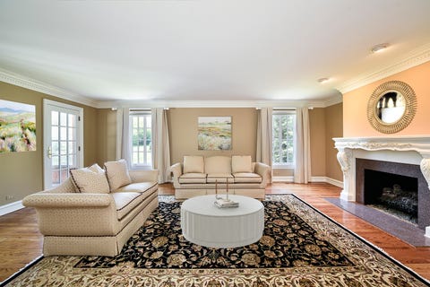 Tiny photo for 1661 Balmoral Lane, Inverness, IL 60067 (MLS # 12721018)