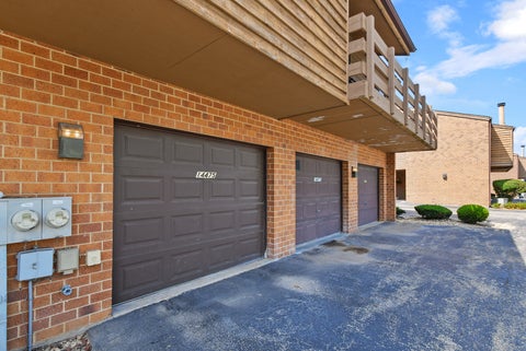 Tiny photo for 14475 S Ravinia Avenue #9, Orland Park, IL 60462 (MLS # 12750587)