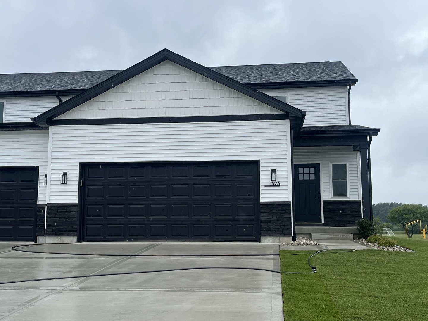 1323 Sioux Turn