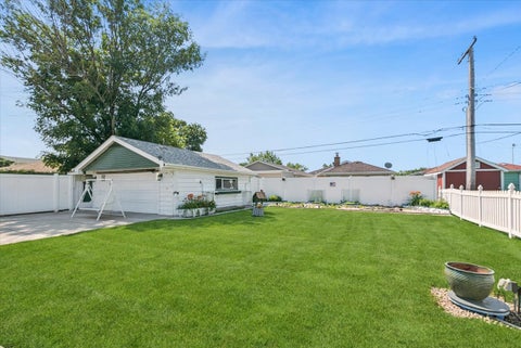Tiny photo for 7821 W 73rd Place, Bridgeview, IL 60455 (MLS # 12698428)
