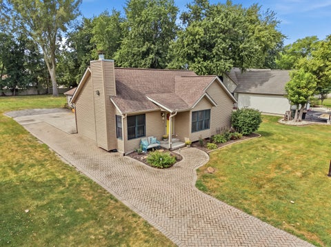 Photo of 361 Oak Street, Braidwood, IL 60408 (MLS # 12750705)