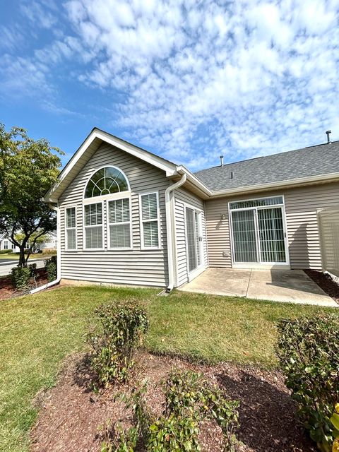 Tiny photo for 21531 Wolf Lake Way, Crest Hill, IL 60403 (MLS # 12477219)