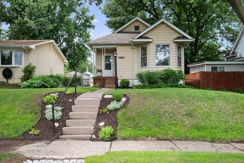 Photo of 2724 Jefferson Avenue, Davenport, IA 52803 (MLS # 12710647)