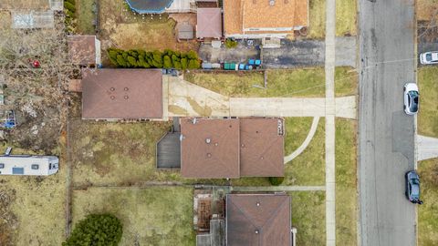 Tiny photo for 3618 148th Street, Midlothian, IL 60445 (MLS # 12584772)