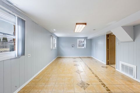 Tiny photo for 3618 148th Street, Midlothian, IL 60445 (MLS # 12584772)