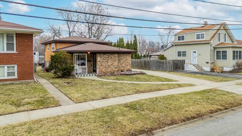 Tiny photo for 3618 148th Street, Midlothian, IL 60445 (MLS # 12584772)