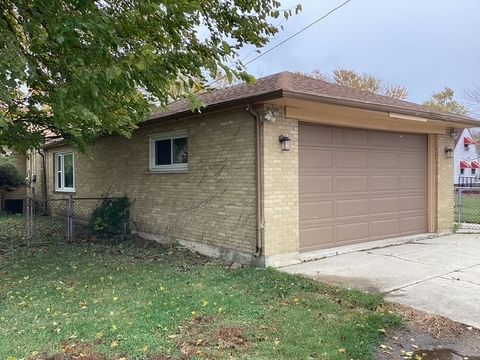 Tiny photo for 15518 MARSHFIELD Avenue S, Harvey, IL 60426 (MLS # 12513206)
