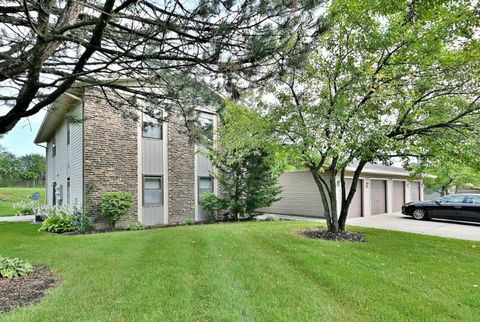1395 Alpine Court C Hanover Park IL 60133