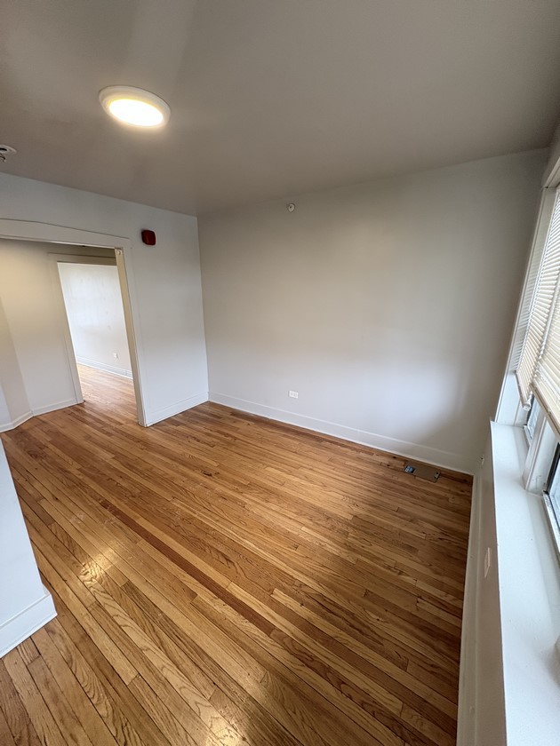 5010 W 18th Street 3