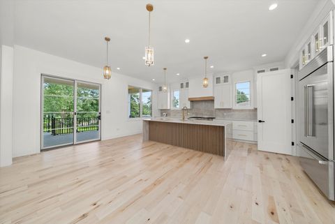 Tiny photo for 15W670 83rd Street, Burr Ridge, IL 60527 (MLS # 12453961)