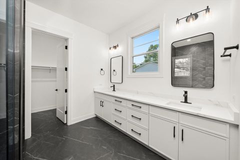 Tiny photo for 15W670 83rd Street, Burr Ridge, IL 60527 (MLS # 12453961)