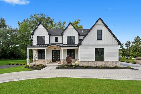 Tiny photo for 15W670 83rd Street, Burr Ridge, IL 60527 (MLS # 12453961)