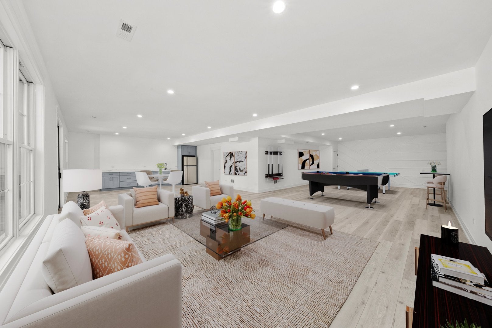Burr Ridge, Illinois, 60527, United States, 6 Bedrooms Bedrooms, ,6 BathroomsBathrooms,Residential,Active,1929664