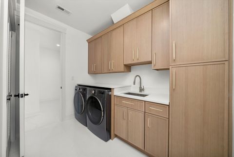 Tiny photo for 15W670 83rd Street, Burr Ridge, IL 60527 (MLS # 12453961)