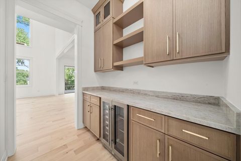 Tiny photo for 15W670 83rd Street, Burr Ridge, IL 60527 (MLS # 12453961)