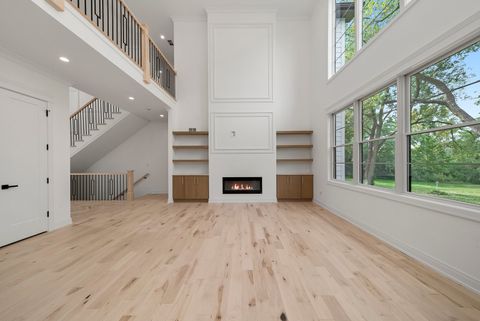 Tiny photo for 15W670 83rd Street, Burr Ridge, IL 60527 (MLS # 12453961)