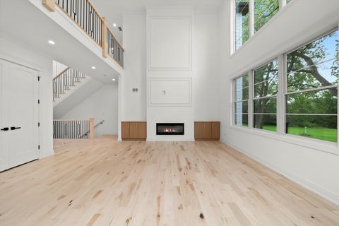 Tiny photo for 15W670 83rd Street, Burr Ridge, IL 60527 (MLS # 12453961)