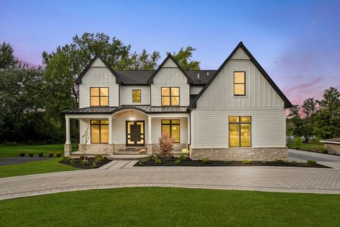 Tiny photo for 15W670 83rd Street, Burr Ridge, IL 60527 (MLS # 12453961)