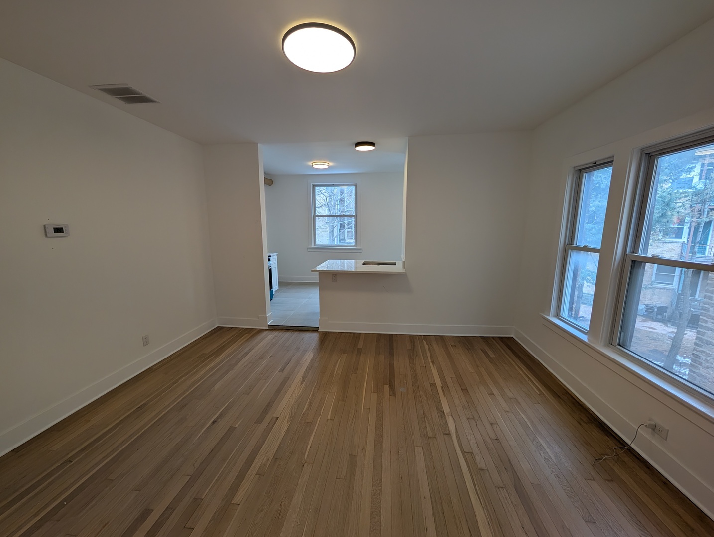 1522 W Ardmore Avenue 1E