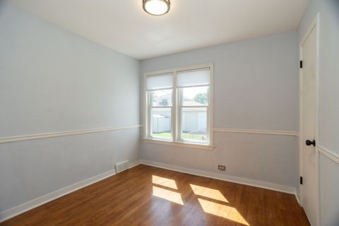 Tiny photo for 3924 N Oconto Avenue, Chicago, IL 60634 (MLS # 12634936)