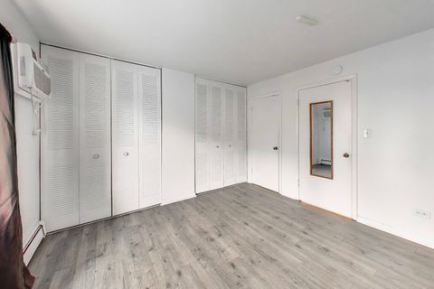Tiny photo for 2A E DUNDEE QUARTER Drive #208, Palatine, IL 60074 (MLS # 12622049)