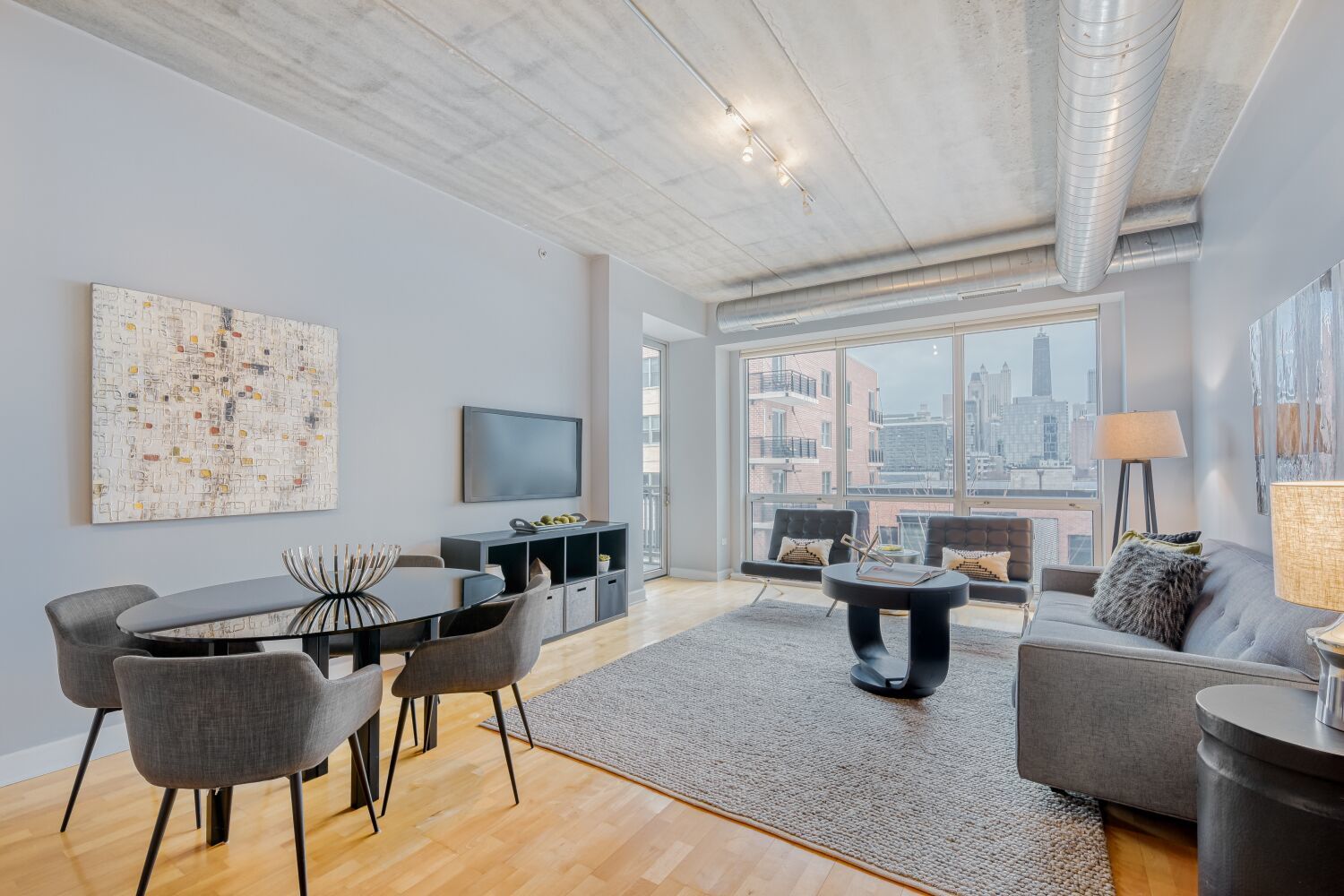 845 N Kingsbury Street 515