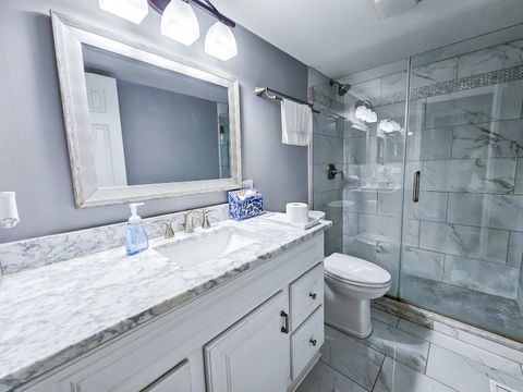 Tiny photo for 170 Inverness Court #1, Elk Grove Village, IL 60007 (MLS # 12604074)