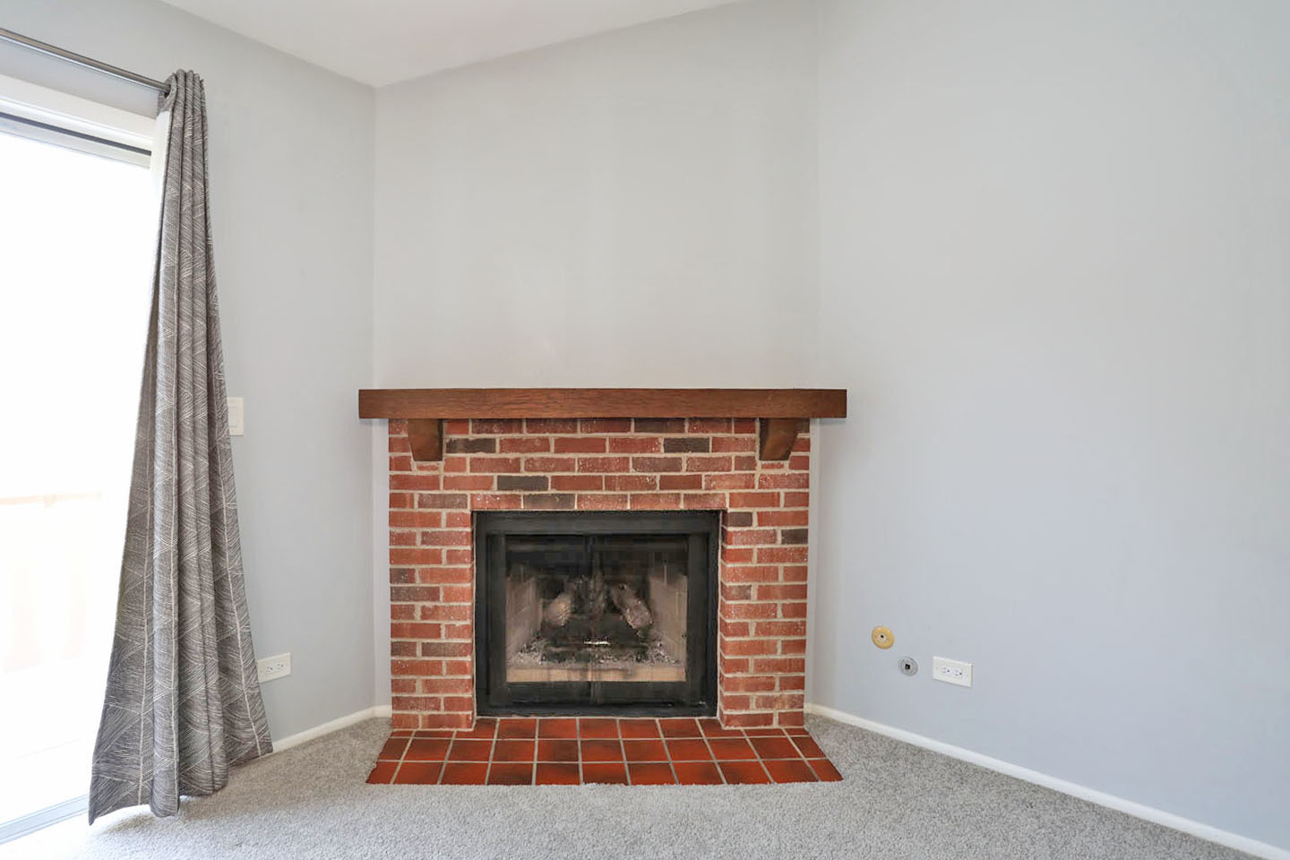 1143 Auburn Lane 1143