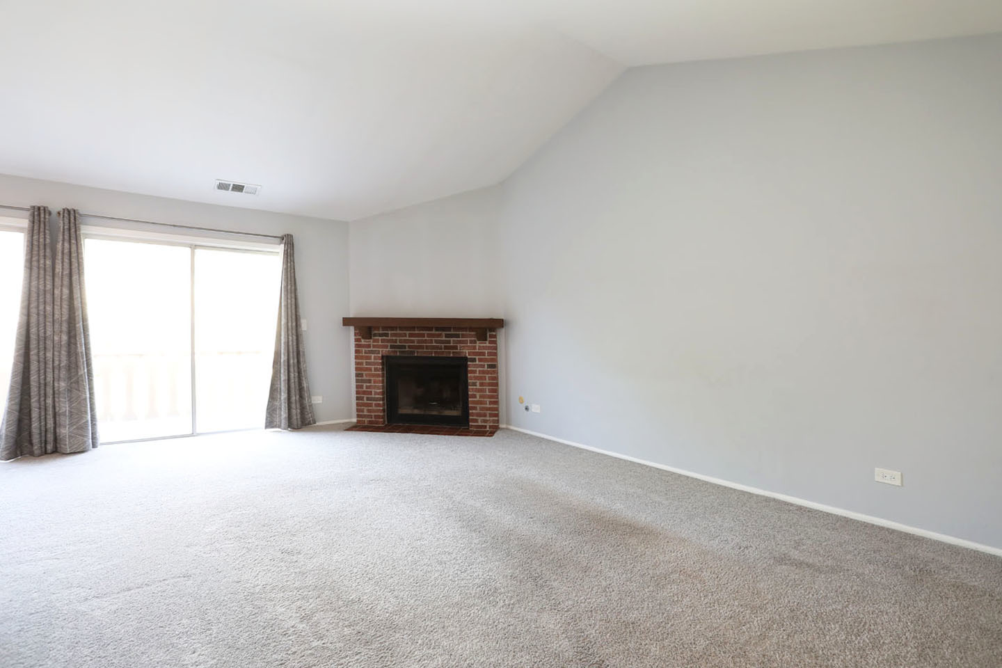 1143 Auburn Lane 1143