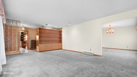 Tiny photo for 2101 N Center Street, Crest Hill, IL 60403 (MLS # 12616231)