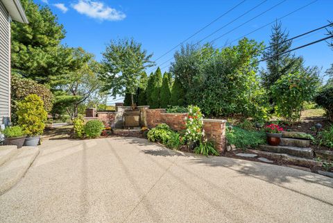 Tiny photo for 1021 W Bogey Lane, Palatine, IL 60067 (MLS # 12485276)