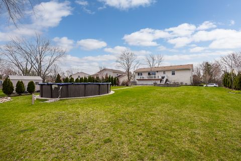 Tiny photo for 960 Sycamore Court, Hoffman Estates, IL 60192 (MLS # 12601981)