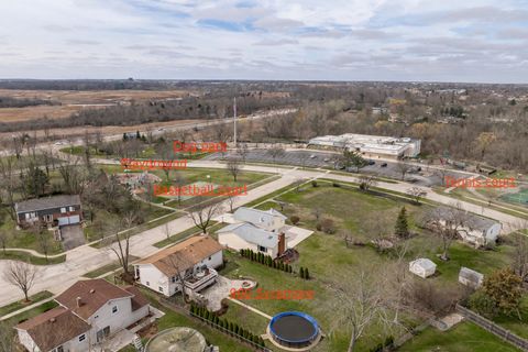 Tiny photo for 960 Sycamore Court, Hoffman Estates, IL 60192 (MLS # 12601981)