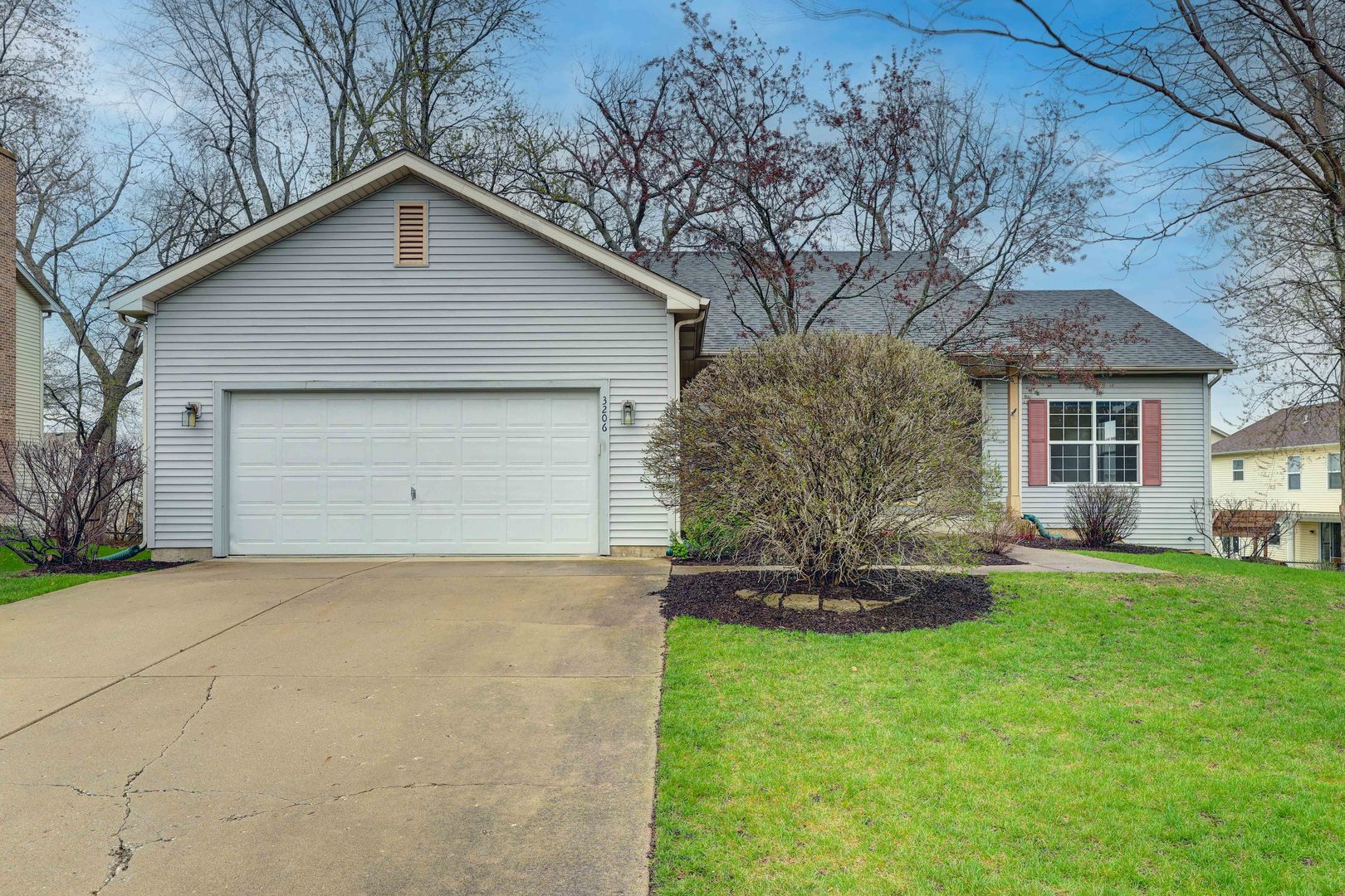 3206 Chestnut Drive