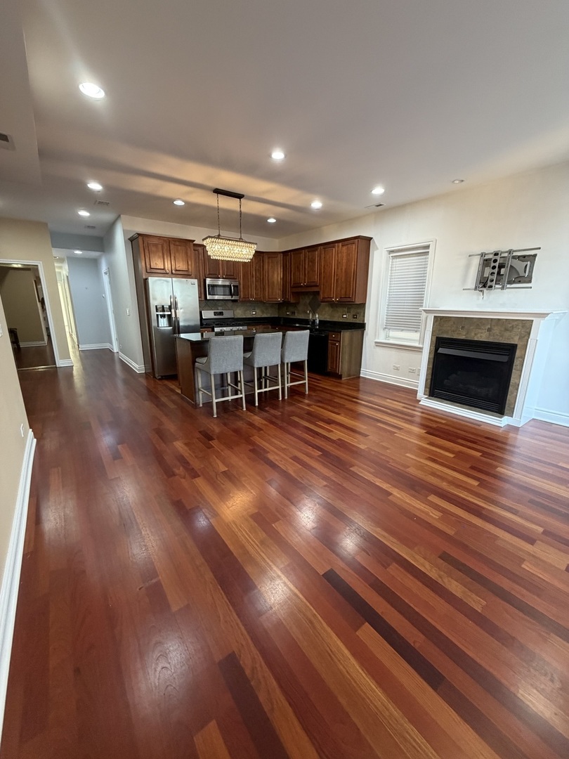 3016 N Harlem Avenue 4N