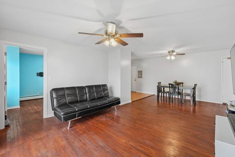 Tiny photo for 9575 Terrace Place #206F, Des Plaines, IL 60016 (MLS # 12543884)