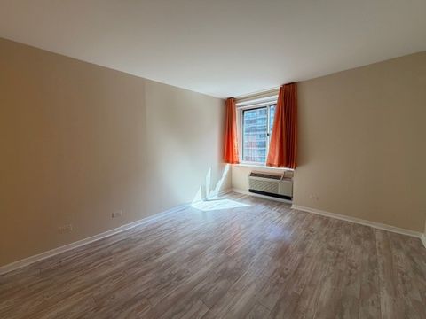 Tiny photo for 211 E Ohio Street #2409, Chicago, IL 60611 (MLS # 12643538)