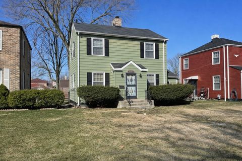 Photo of 12752 S Wallace Street, Chicago, IL 60628 (MLS # 12542080)