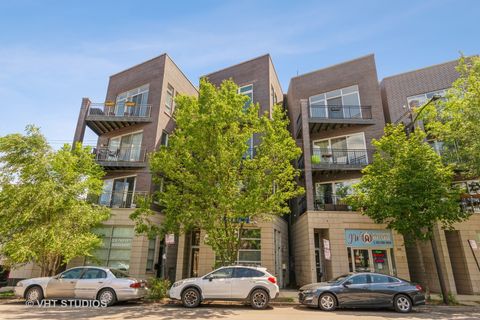 Photo of 2623 W CHICAGO Avenue #4, Chicago, IL 60622 (MLS # 12558048)