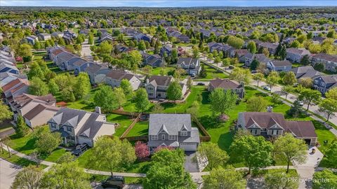 Tiny photo for 380 Fountain Avenue, Elgin, IL 60124 (MLS # 12634506)