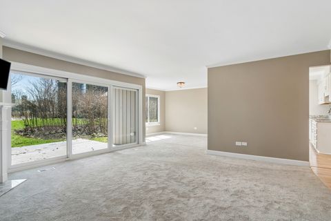 Tiny photo for 563 Woodview Road #D, Lake Barrington, IL 60010 (MLS # 12608941)