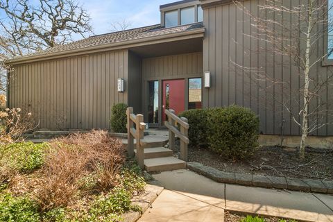 Tiny photo for 563 Woodview Road #D, Lake Barrington, IL 60010 (MLS # 12608941)