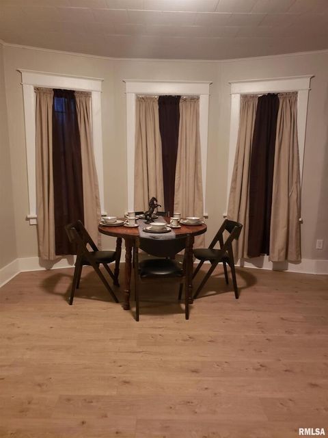 Tiny photo for 212 44TH Street, Moline, IL 61265 (MLS # QC4269859)