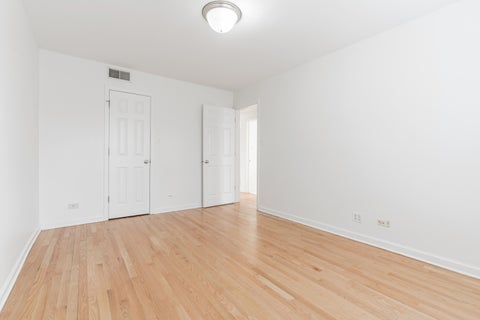 Tiny photo for 2914 W Berwyn Street #2, Chicago, IL 60625 (MLS # 12750248)