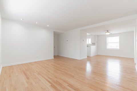 Tiny photo for 2914 W Berwyn Street #2, Chicago, IL 60625 (MLS # 12750248)