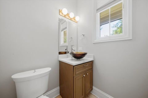 Tiny photo for 301 Spruce Street, Glenview, IL 60025 (MLS # 12761742)