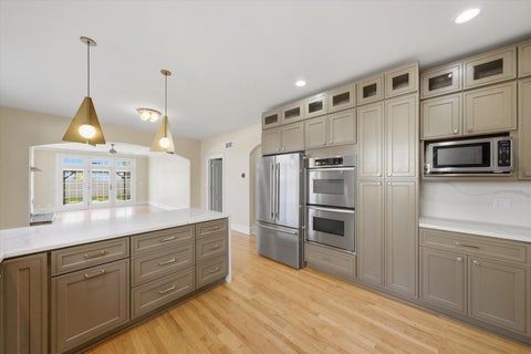 Tiny photo for 301 Spruce Street, Glenview, IL 60025 (MLS # 12761742)