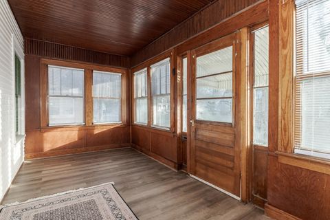 Tiny photo for 415 N Locust Street, Pontiac, IL 61764 (MLS # 12551160)