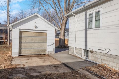 Tiny photo for 415 N Locust Street, Pontiac, IL 61764 (MLS # 12551160)