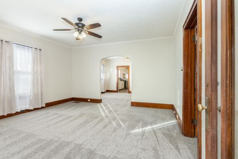 Tiny photo for 415 N Locust Street, Pontiac, IL 61764 (MLS # 12551160)